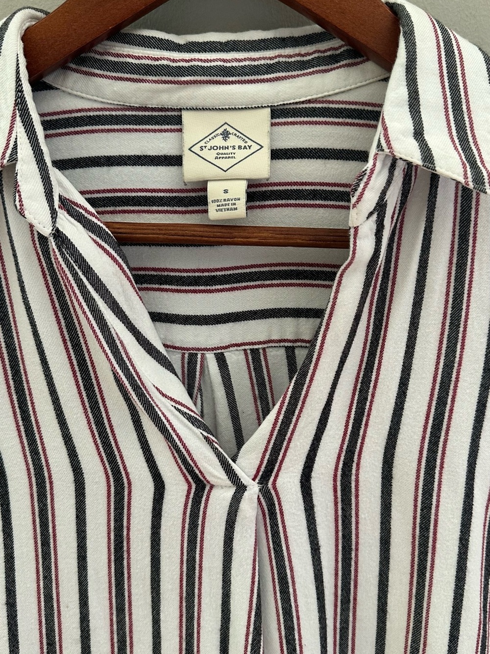 St. John’s Bay Women’s Small Striped Button Side Tunic Blouse - Picture 6 of 10